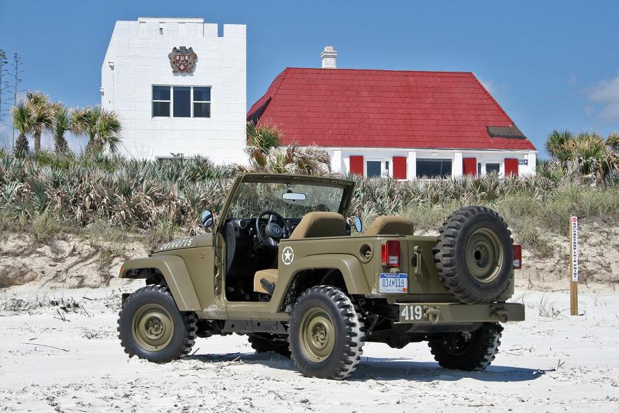  Jeep Wrangler 75th Salute Concept (JK) 2016 года  (фото 9 из 12)
